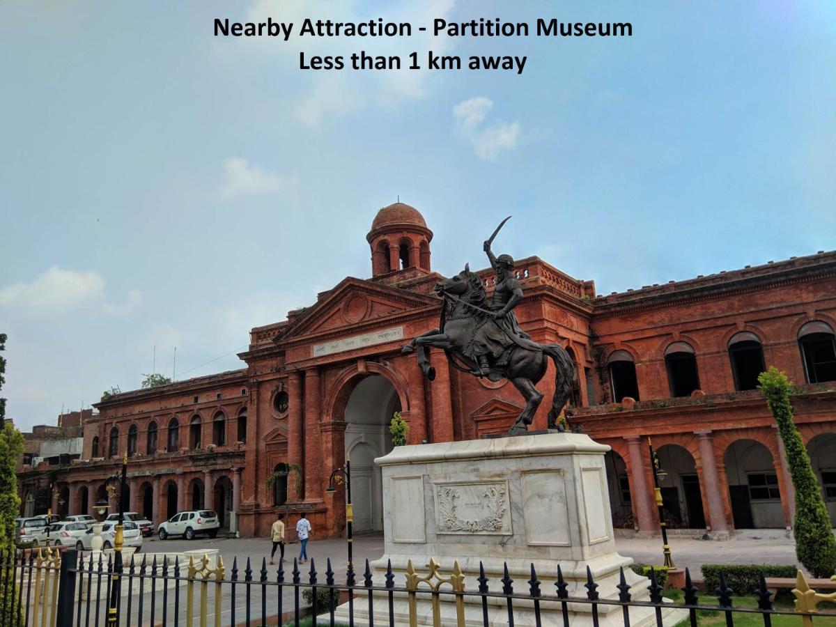 Oyo 24073 Hotel Hari Darshan Amritsar Exterior foto